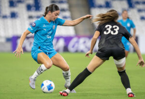 Imagen de archivo de Allison Veloz (i) de Monterrey. EFE/ Miguel Sierra