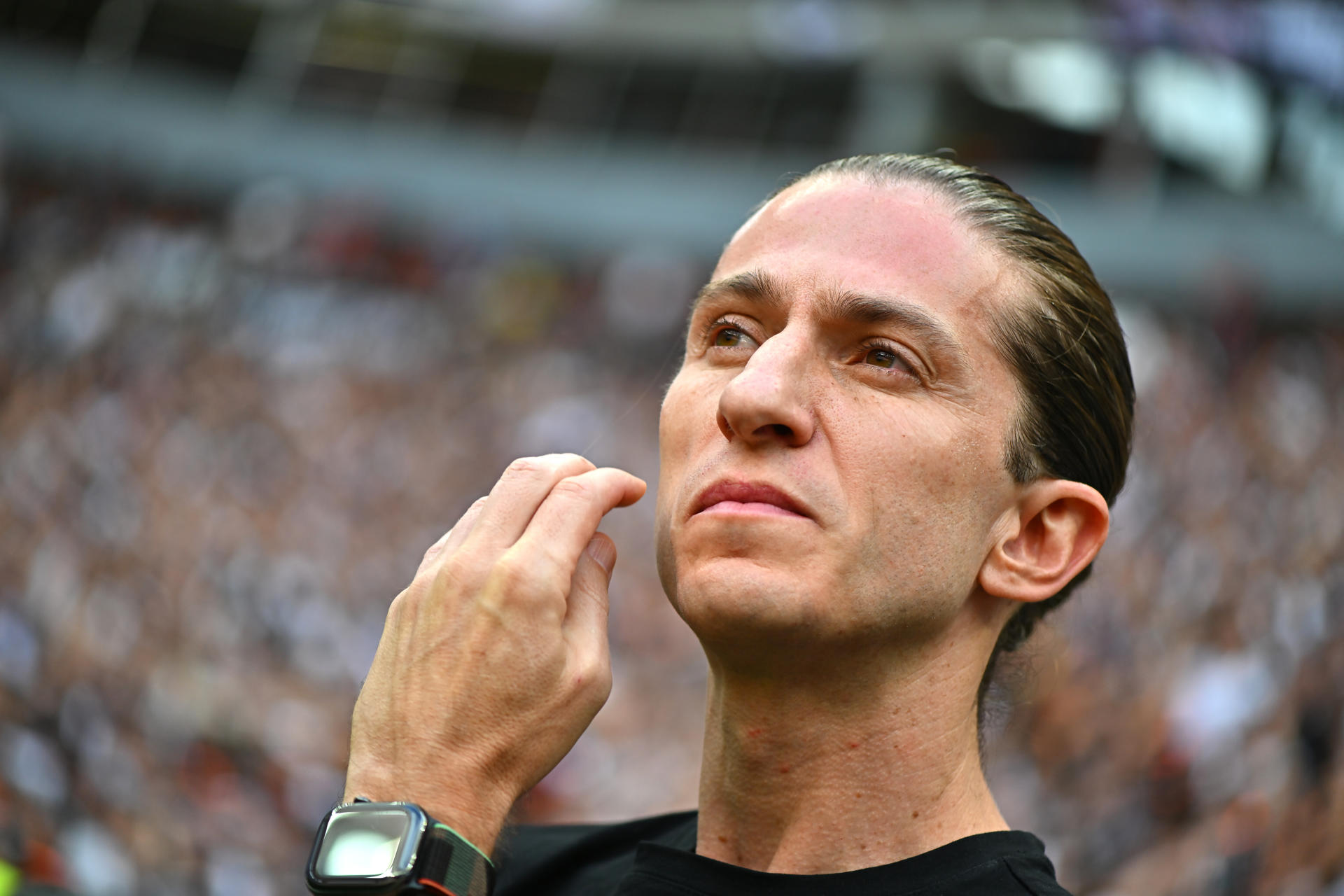 El brasileño Filipe Luís se despide del Flamengo, que espera al portugués Leonardo Jardim