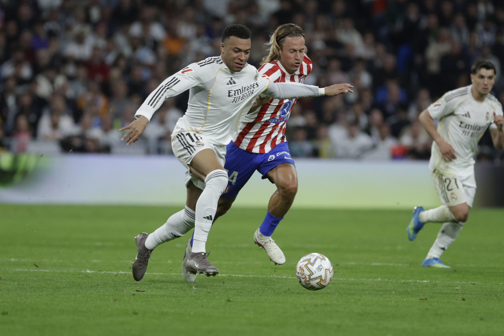 Mbappé desmiente que los médicos del Real Madrid examinasen su rodilla equivocada