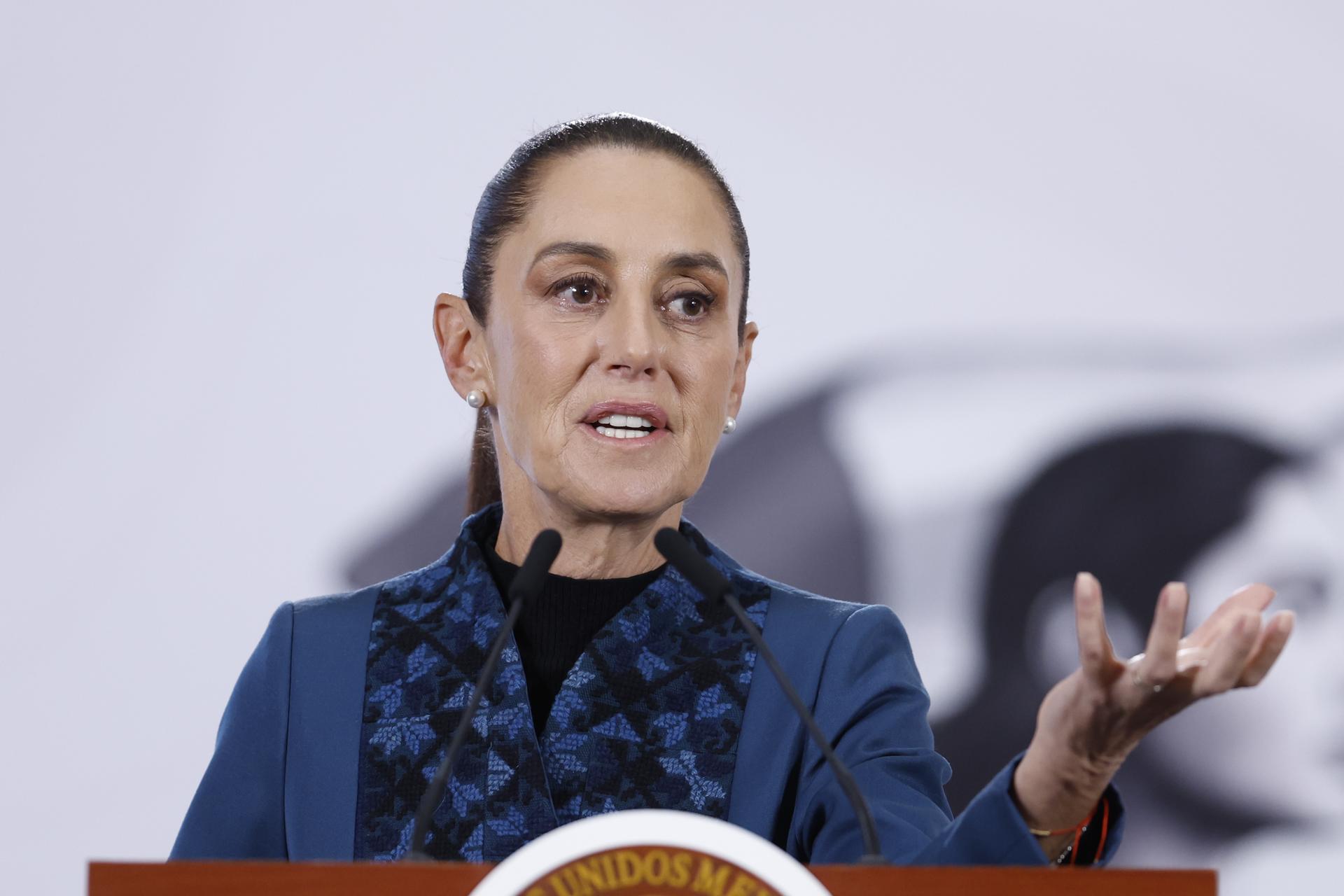 Presidenta mexicana Sheinbaum anuncia que regalará boletos para el México-Portugal en el Azteca