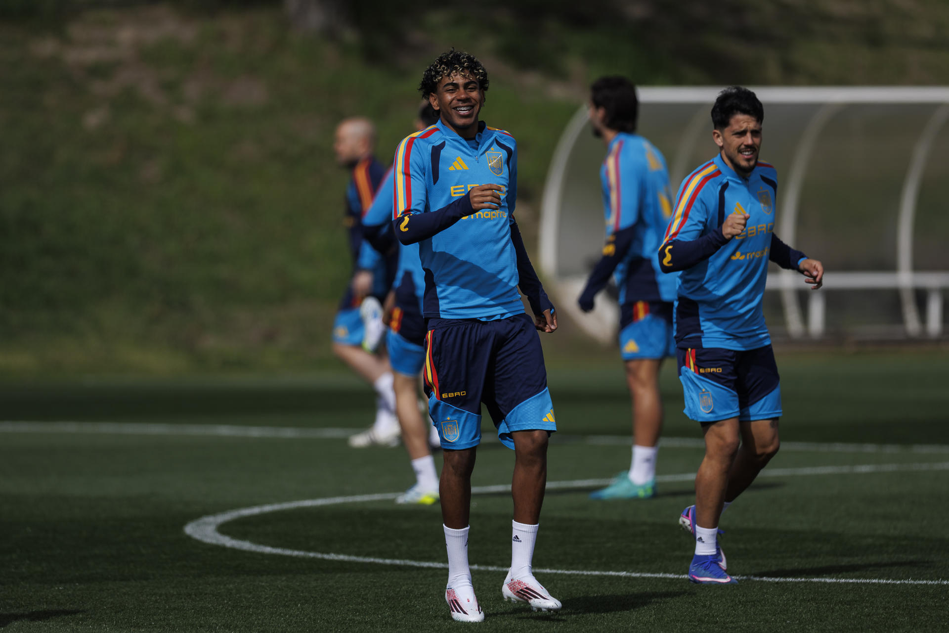 Lamine Yamal, durante entrenamiento de la selección española. EFE / Rodrigo Jimenez