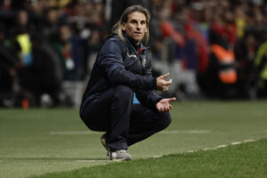 Sebastián Beccacece, durante el partido. EFE/Sergio Pérez