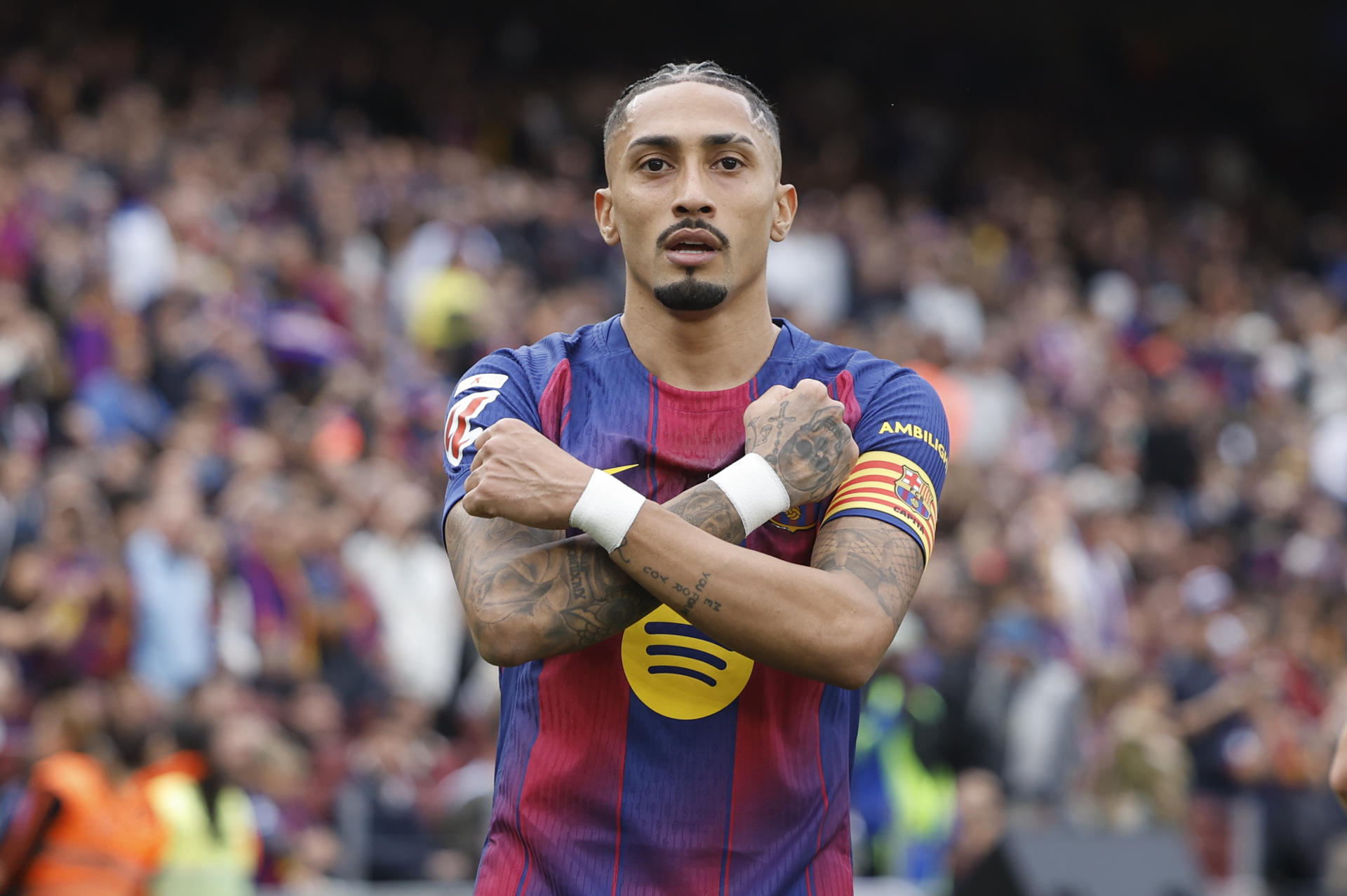 El brasileño Raphinha empieza a participar en entrenamientos colectivos de Barça