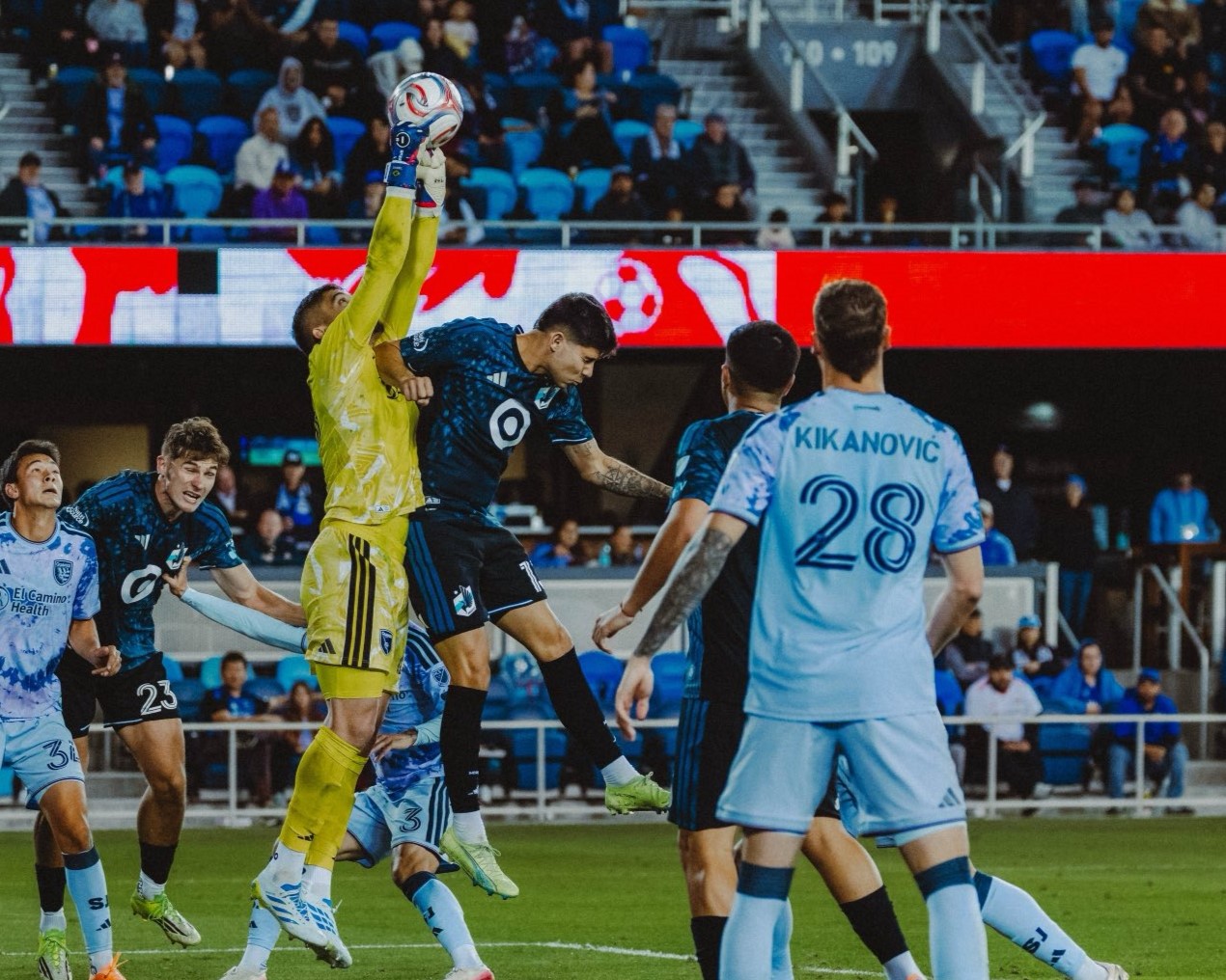 Texas reta a los latinos de los líderes Vancouver y San Jose en la Semana 14 de la MLS
