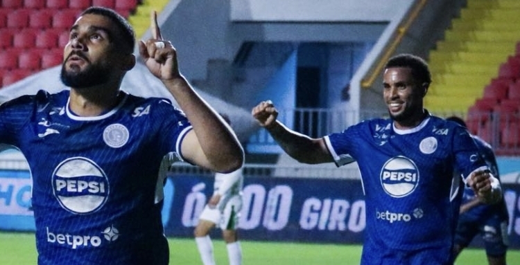 Motagua es primero en Honduras, con gol del brasileño Kléber