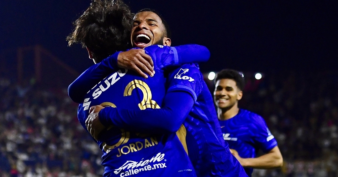 Pumas derrota a San Luis, con un tanto del brasileño Juninho y se pone segundo en Liga MX