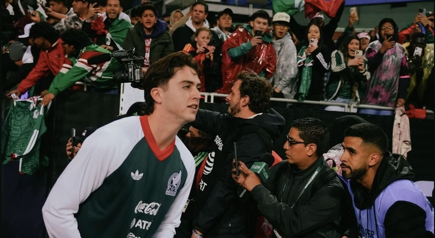 ¿Ida y vuelta a Illinois? La nueva estrella de México brilla en su tierra natal