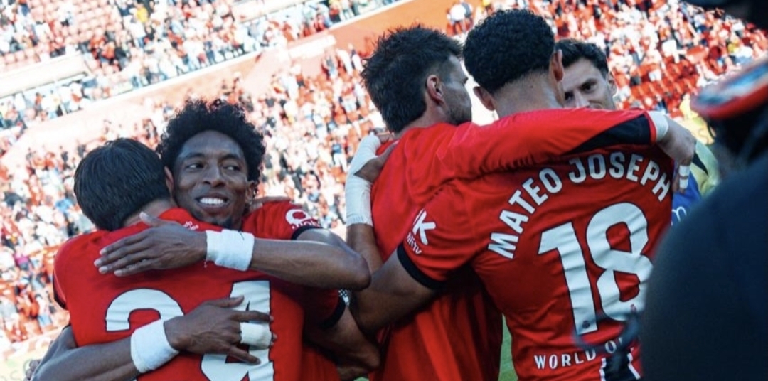 El Mallorca derrota al Real Madrid, con el argentino Maffeo y el colombiano Mojica todo el partido en el terreno de juego
