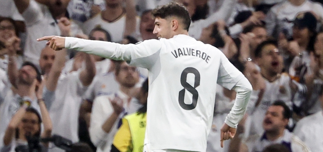 Tanto del uruguayo Valverde, otro pinchazo blanco y La Liga se va hacia Barcelona…