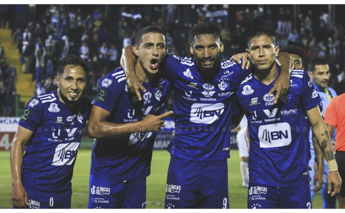Cartaginés de la mano de sus sudamericanos logra la épica en Costa Rica