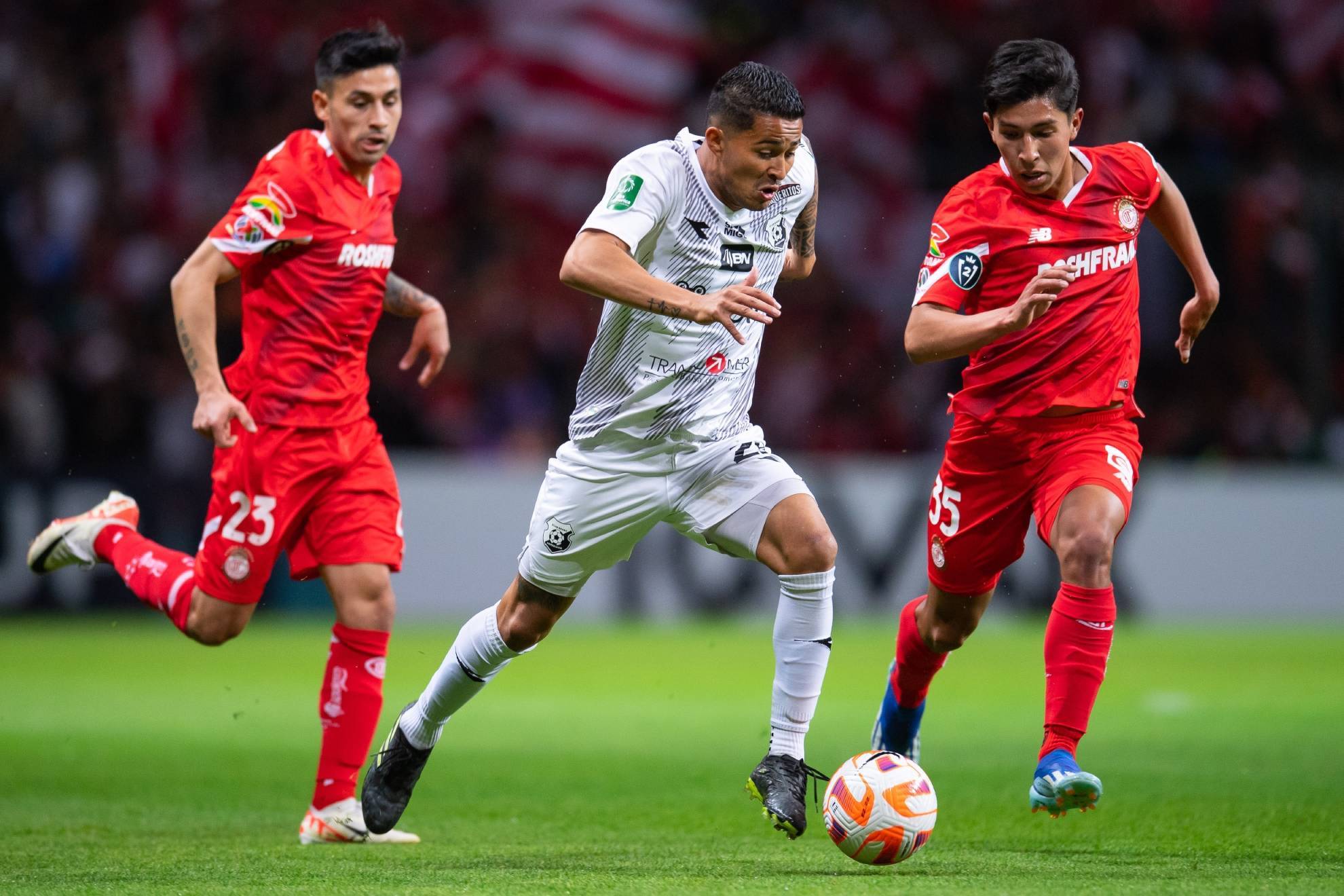 Figuras de Argentina, México, Colombia y Paraguay dicen presente en las finales en Costa Rica
