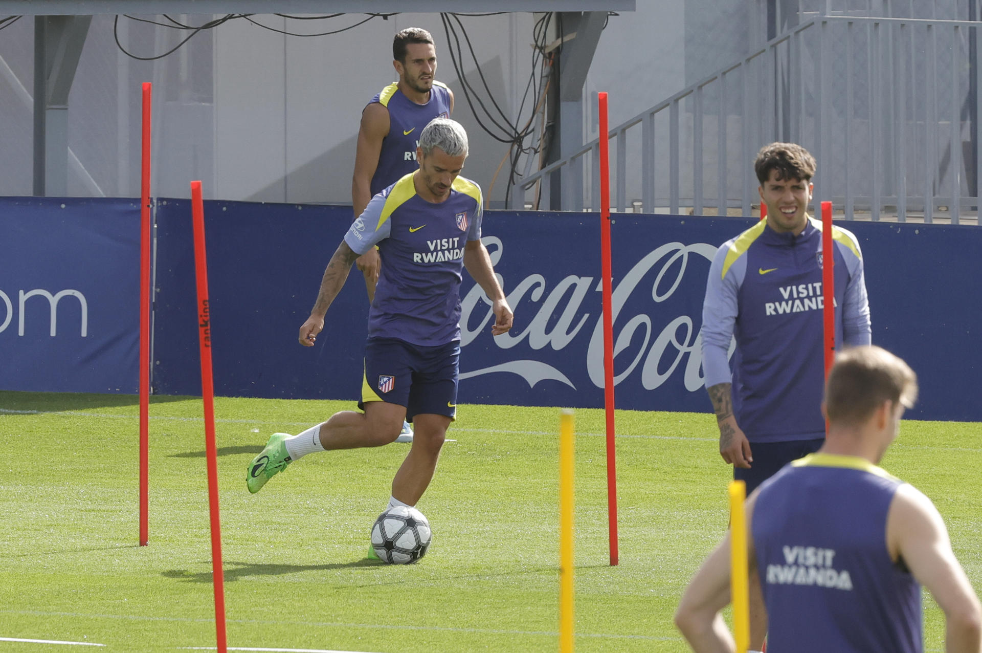 Griezmann, durante el entrenamiento este viernes.-EFE/ Zipi Aragón