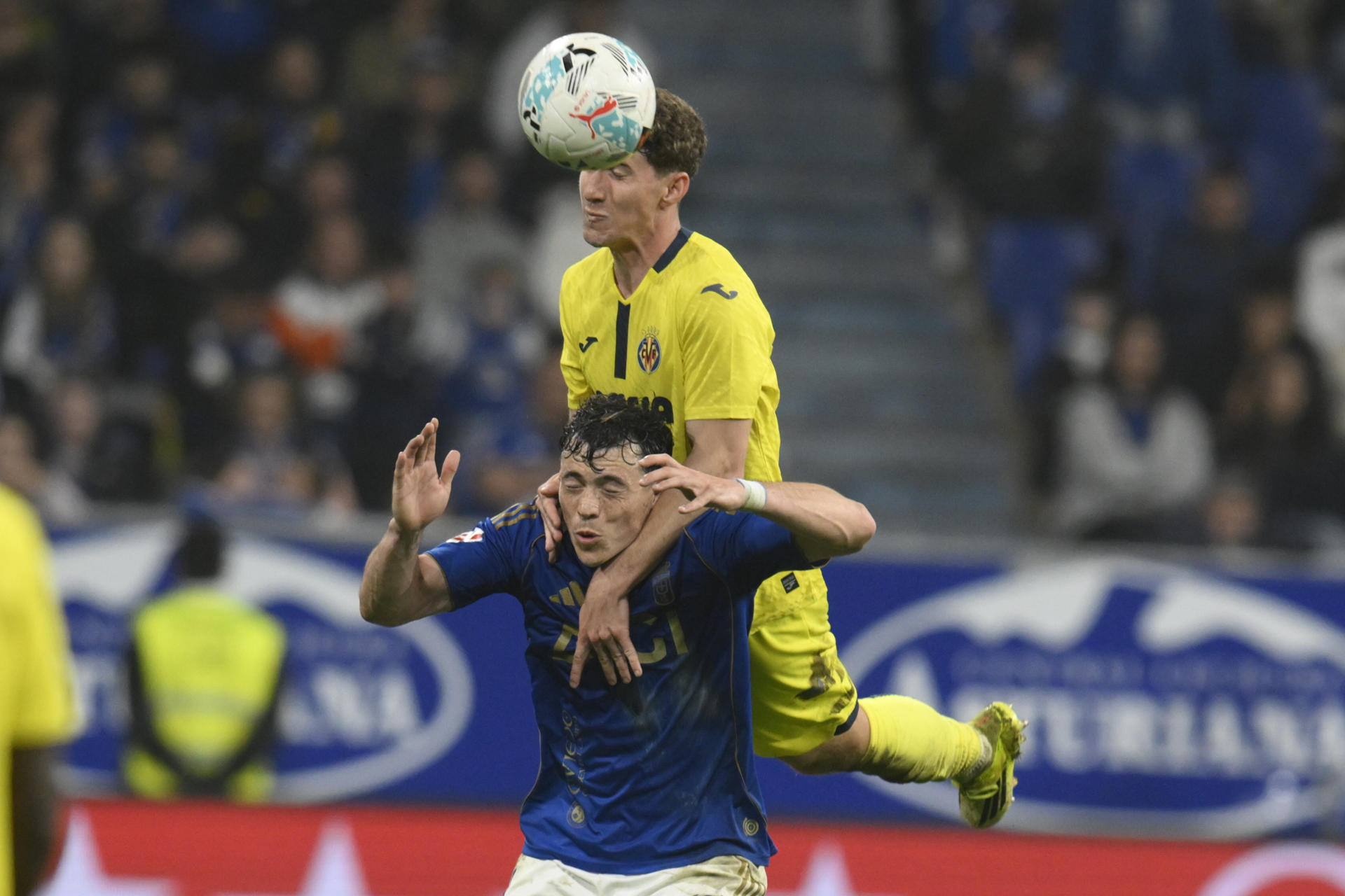 El Oviedo dirigido por el uruguayo Almada solo iguala con el Villarreal, camino al descenso