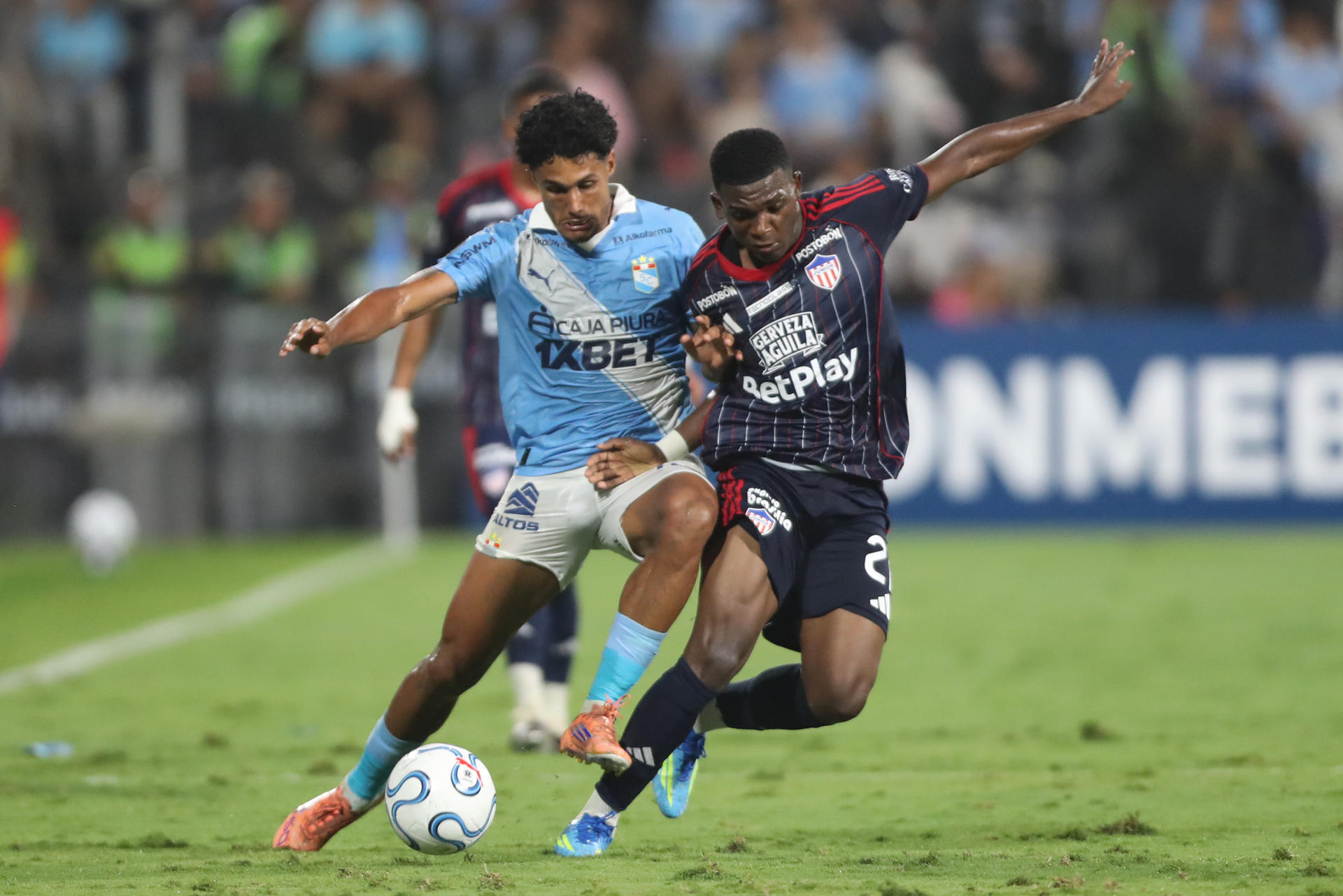 Sporting Cristal alcanza la cima y hunde al Junior en Lima