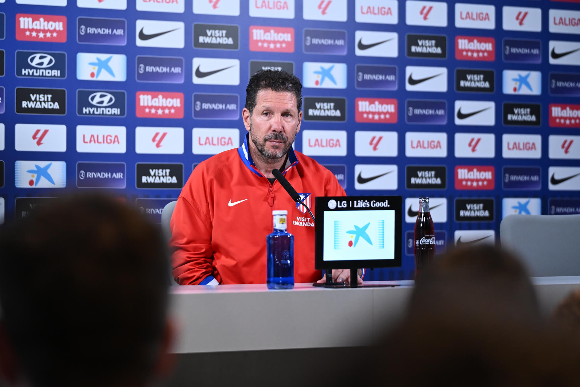 Simeone, en la rueda de prensa de este viernes. EFE/ Fernando Villar