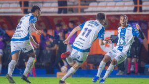 alt Pachuca golpea primero y pone en jaque a Pumas