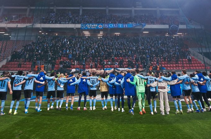 !HISTORIA PURA! Panameño logra su tercer titulo consecutivo en el viejo continente