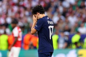 Vitinha durante el partido Final de la Liga de Campeones UEFA entre Paris Saint-Germain y Arsenal en el estadio Puskas Arena en Budapest, Hungría. EFE/EPA/ANNA SZILAGYI