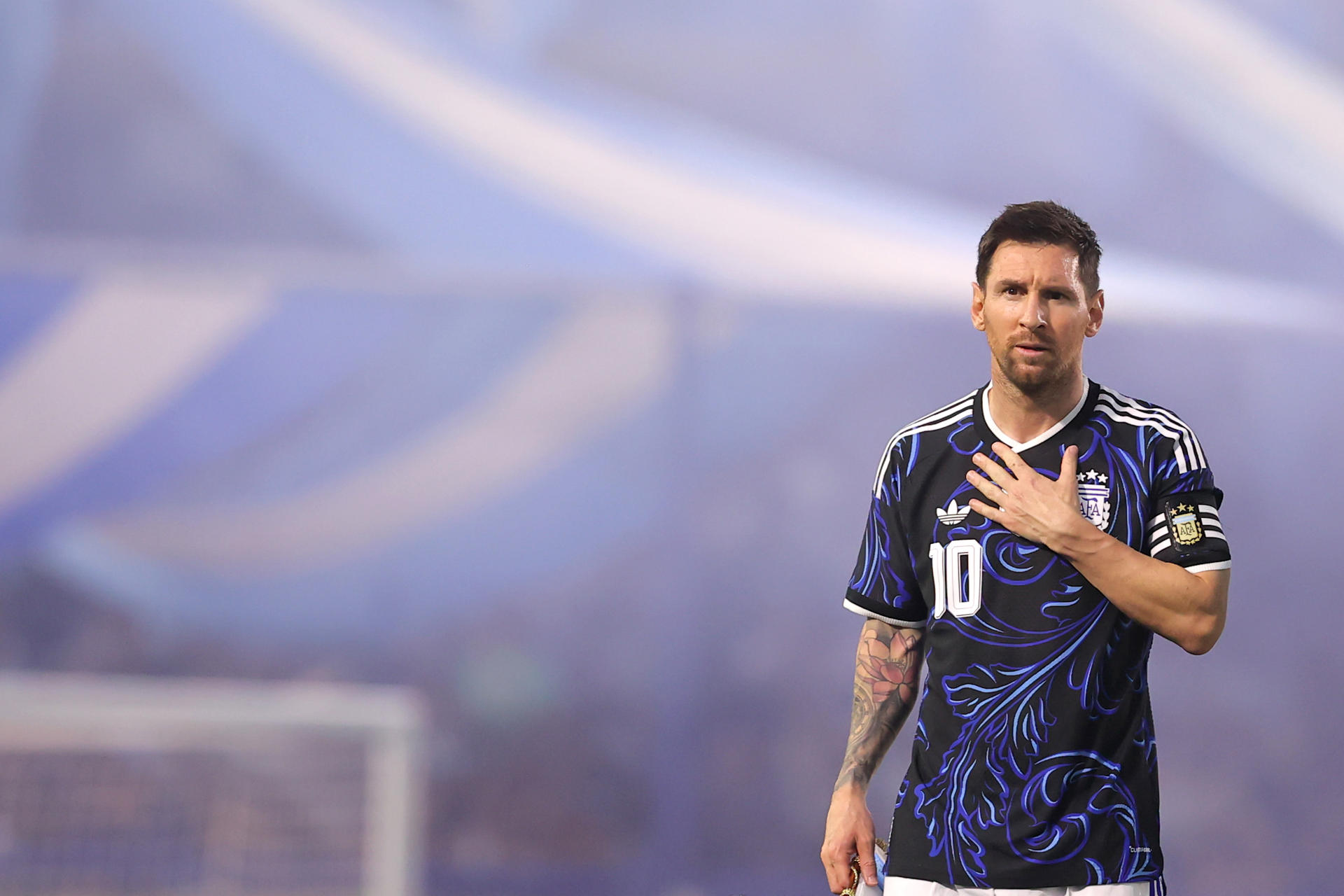 Fotografía de Juan Ignacio Roncoroni, en la que puede verse en una imagen de archivo del pasado 31 de marzo al internacional argentino Lionel Messi, durante un partido con su selección. EFE 
