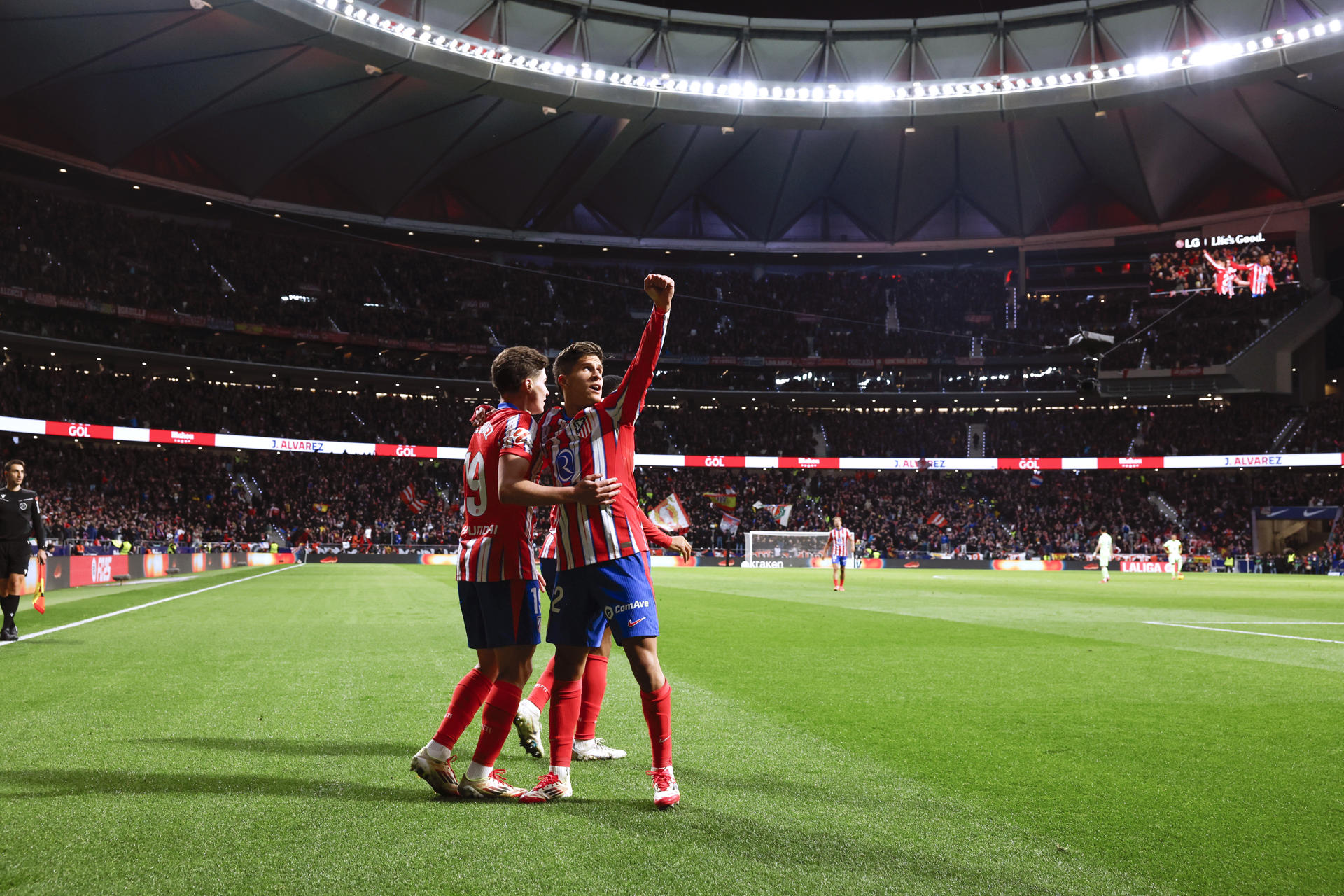 Para Champions, Atlético pendiente de los argentinos Julián Alvarez y Giuliano Simeone