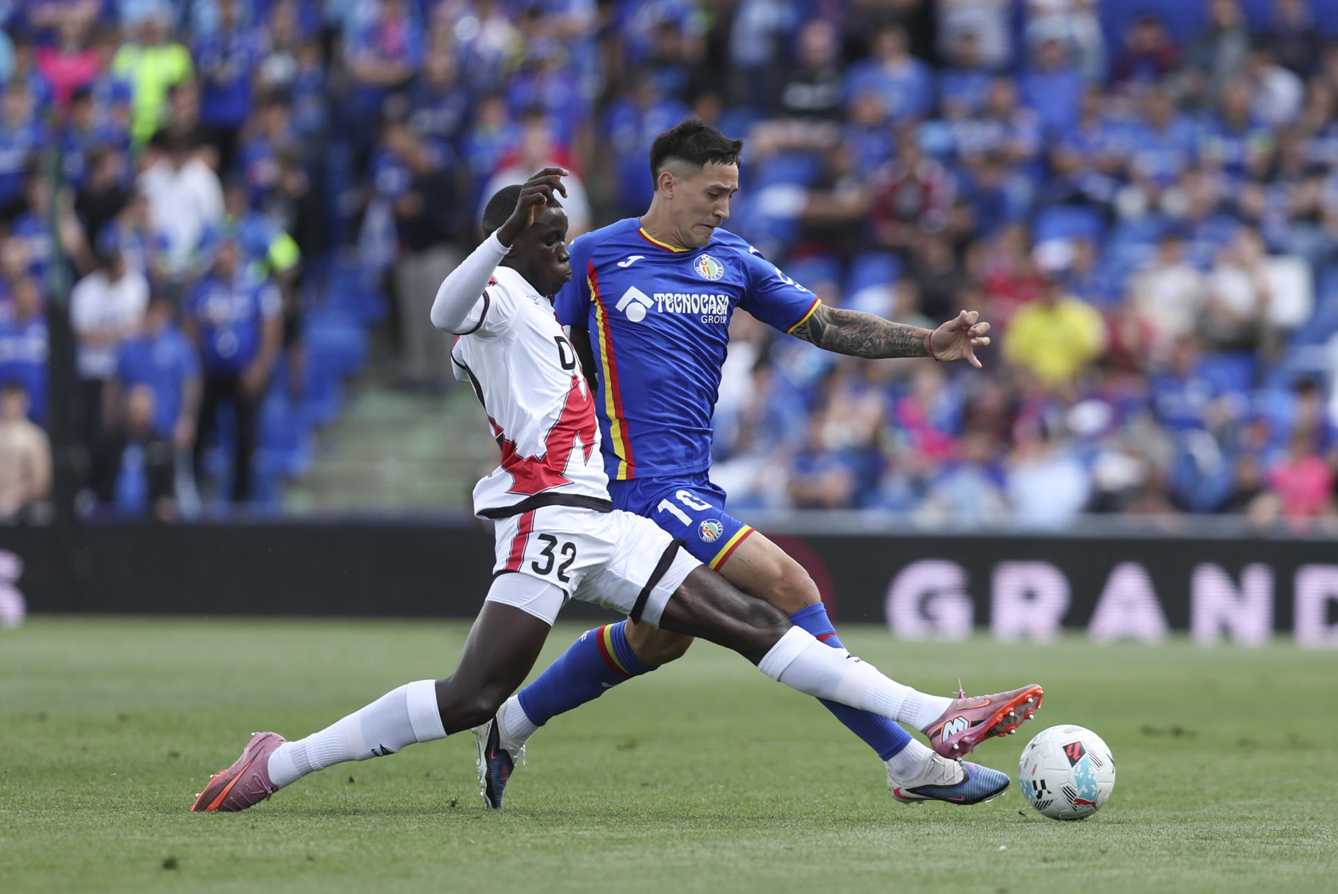 Uruguayo Martín Satriano apunta con Getafe al choque ante el Oviedo