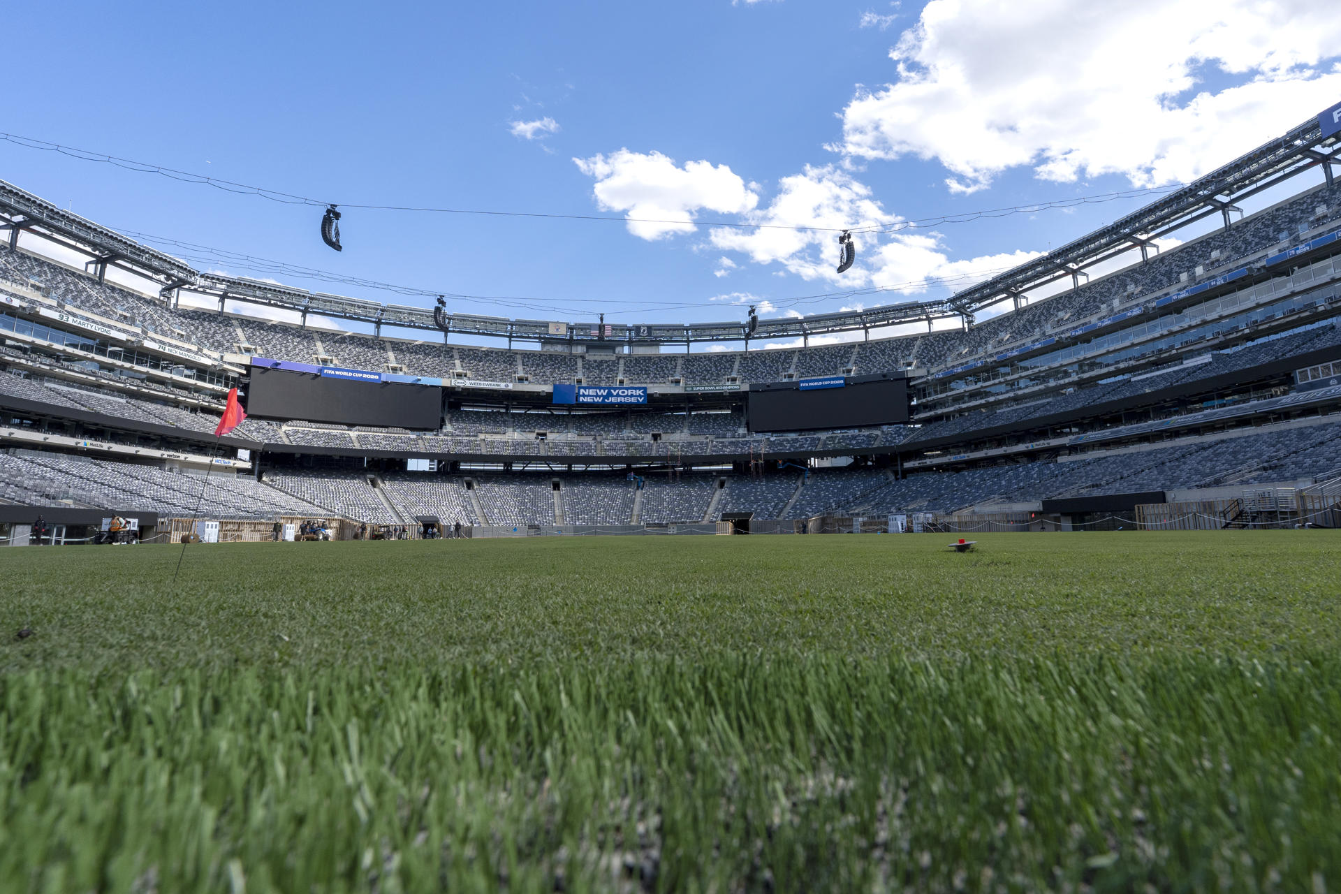 Fotografía tomada este jueves a la gramilla del estadio MetLife, uno de los escenarios de la vigésima tercera edición del Mundial situado en East Rutherford (Nueva Jersey). EFE/ Angel Colmenares
