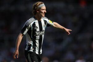El delantero internacional inglés Anthony Gordon, del Newcastle United. en foto de archivo de ADAM VAUGHAN. EFE/EPA