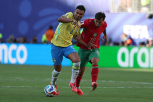 Alt ¡ALERTA BRASILEÑA! Casemiro, Vinícius y Raphinha quedan bajo la lupa ante marroquí Saibari
