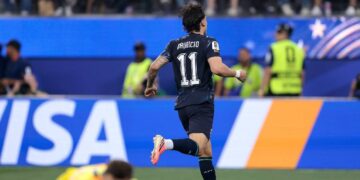 alt ENTRE TODO LO MALO: un brasileño intenta salvar a Paraguay