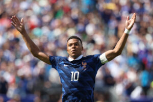 Kylian Mbappe de Francia celebra un gol este martes, en un partido del grupo I del Mundial de la FIFA 2026 entre Francia y Senegal en el estadio MetLife de Nueva Jersey (Estados Unidos). EFE/ Sebastiao Moreira