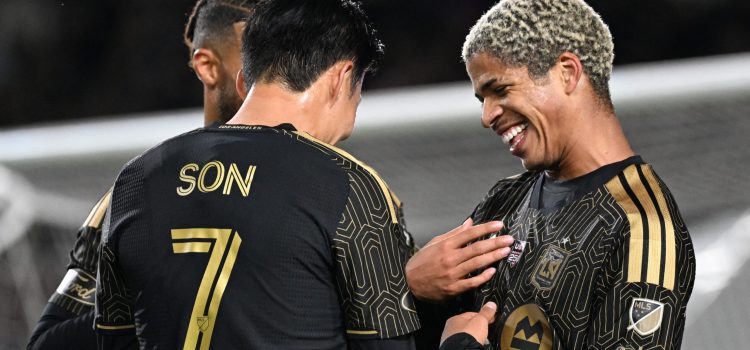 LOS ANGELES, CALIFORNIA - FEBRUARY 21: David Martínez #30 of Los Angeles FC celebrates after scoring the team's first goal with teammatesduring the MLS match between Los Angeles Football Club and Inter Miami CF at Los Angeles Memorial Coliseum on February 21, 2026 in Los Angeles, California.   Shaun Clark/Getty Images/AFP (Photo by Shaun Clark / GETTY IMAGES NORTH AMERICA / Getty Images via AFP)