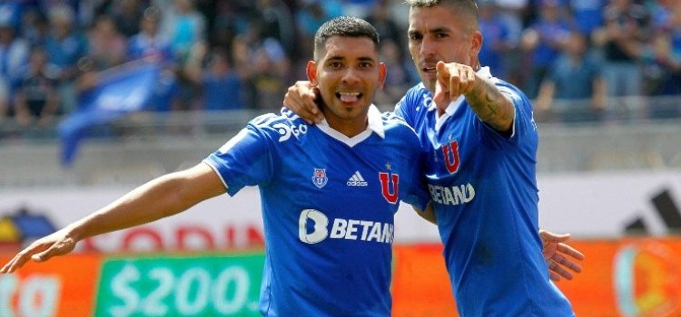 alt Goleadores extranjeros llevan a la U de Chile al liderato