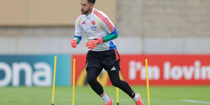 alt ¡EN CASA DEL ÍDOLO! Colombianos Vargas, Rodríguez y Díaz preparan el debut en México