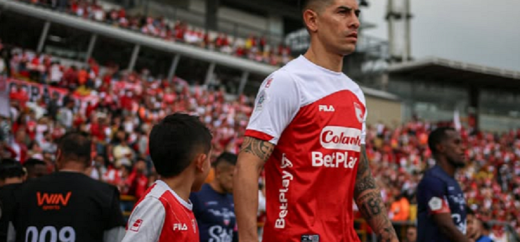 alt Santa Fe se lleva la victoria por la fecha 3 de los cuadrangulares 2 a 1 ganándole a Atlético Nacional, con una destacada participación del defensa argentino Emanuel Olivera