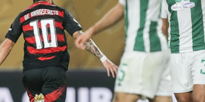 alt El uruguayo De Arrascaeta le da la victoria a Flamengo por la primera fecha del Mundial de Clubes