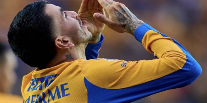 Correa Tigres Chivas