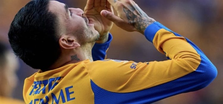 Correa Tigres Chivas