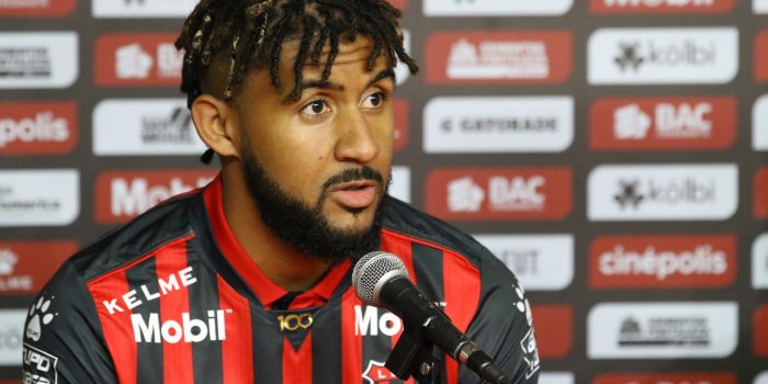 ALT Legionario costarricense da la sorpresa y llega al fútbol de Grecia