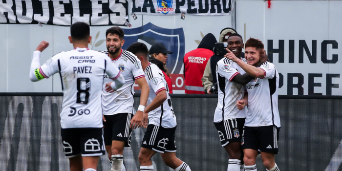 alt Colo Colo sanciona a 2 jugadores por participar en un partido de barrio con pelea incluida