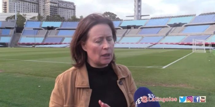 El estadio Centenario cambió los goles por los sueños - youtube