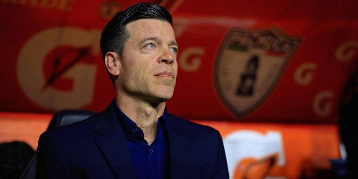 alt El argentino Esteban Solari arremete contra el arbitraje del Chivas vs Pachuca