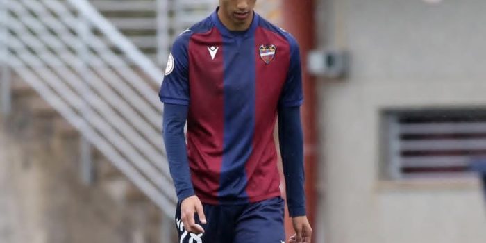 alt Panamá, pone a uno de sus legionarios en la orbita de los mejores de España