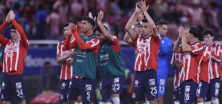 Milito Chivas Mexico