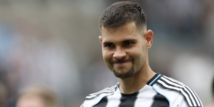 Newcastle Premier Guimaraes