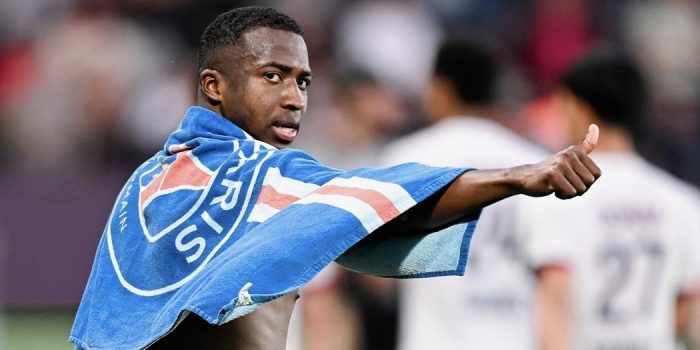 PSG Pacho Beraldo Champions