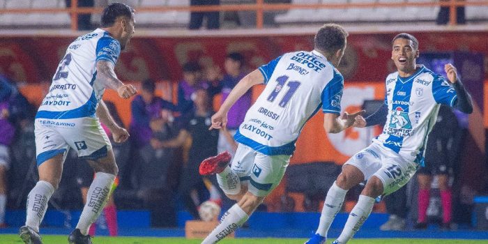 alt Pachuca golpea primero y pone en jaque a Pumas