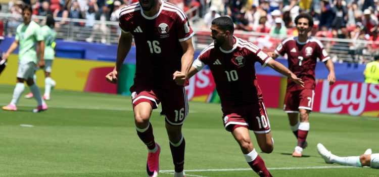 ¡MILAGRO AL 95! Catarí Khoukhi castiga al suizo Embolo y revive a Catar