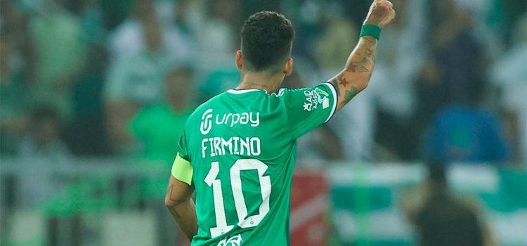 alt El brasileño Roberto Firmino clasifica al Al Ahli para la final