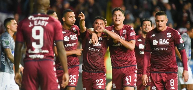 alt Panameño cerca de superar los 150 partidos en el fútbol costarricense