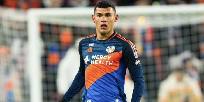 Screenshot_20251215_230504_Gallery